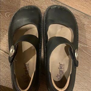 black work shoes non slip